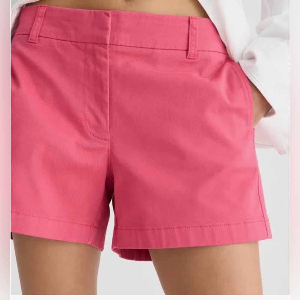 NWT- J.Crew 4” stretch chino short - size 6